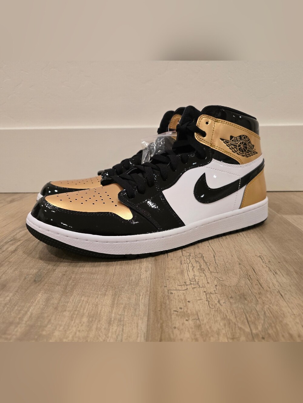 JORDAN RETRO 1 HIGH OG GOLD TOE GOLF SHOES MENS
